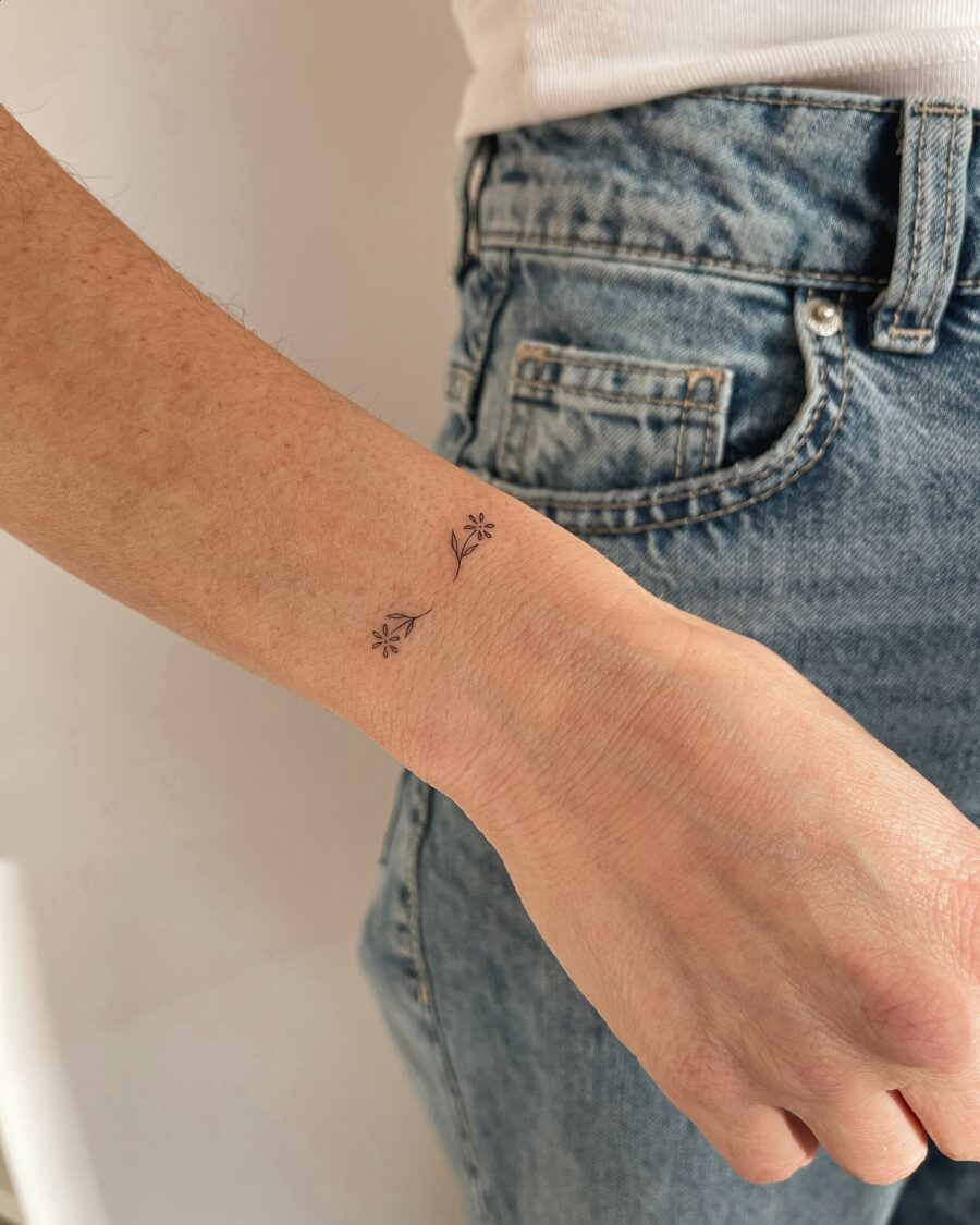 Subtle floral design for intricate tattoo lovers