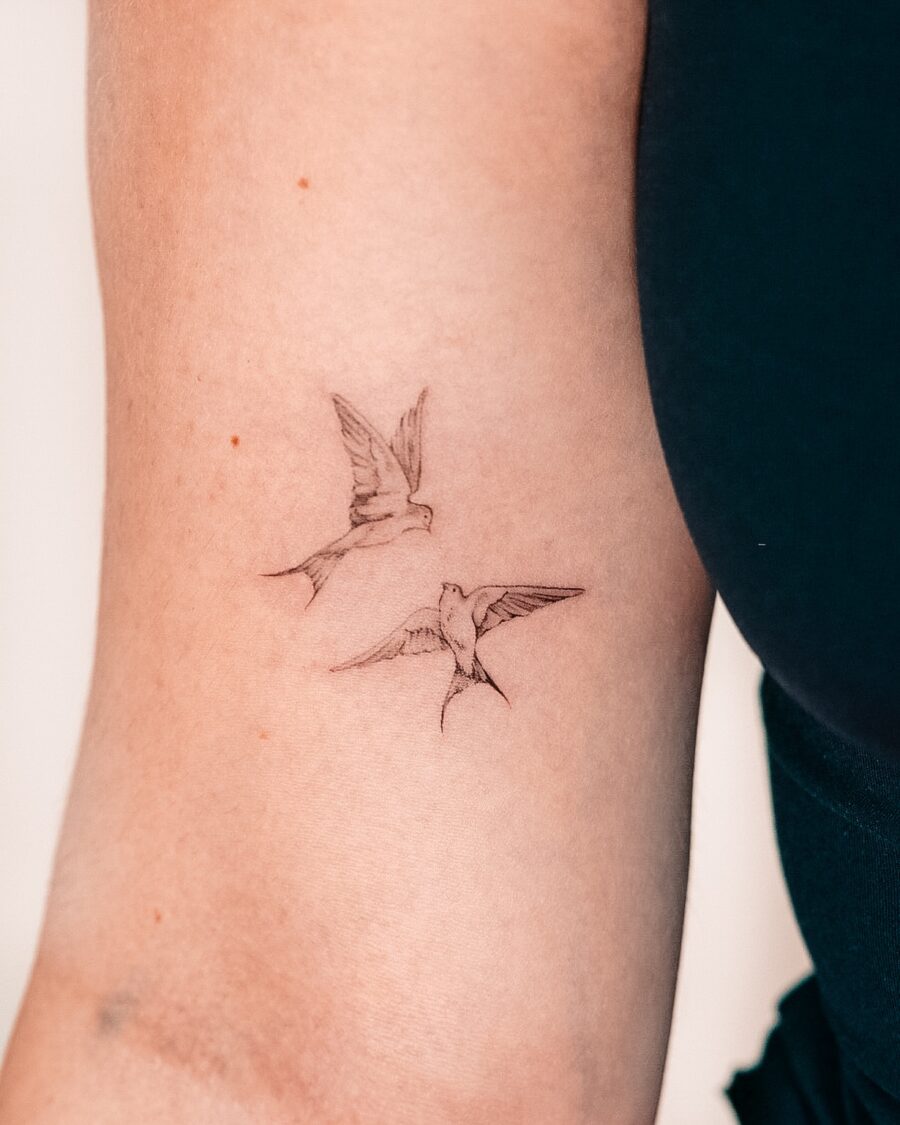 Beautiful Dainty Bird Tattoos on Skin