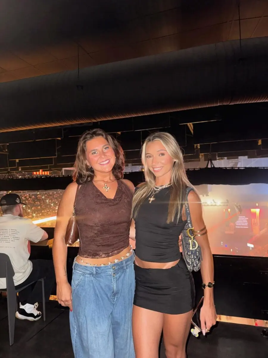 Chic concert outfits for a night out