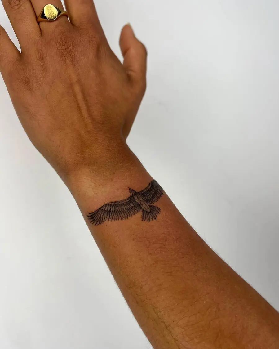 Stunning eagle tattoo symbolizes freedom and strength