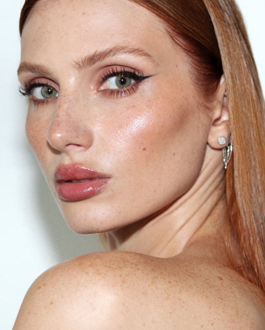 Glamorous and fresh wedding guest makeup look
