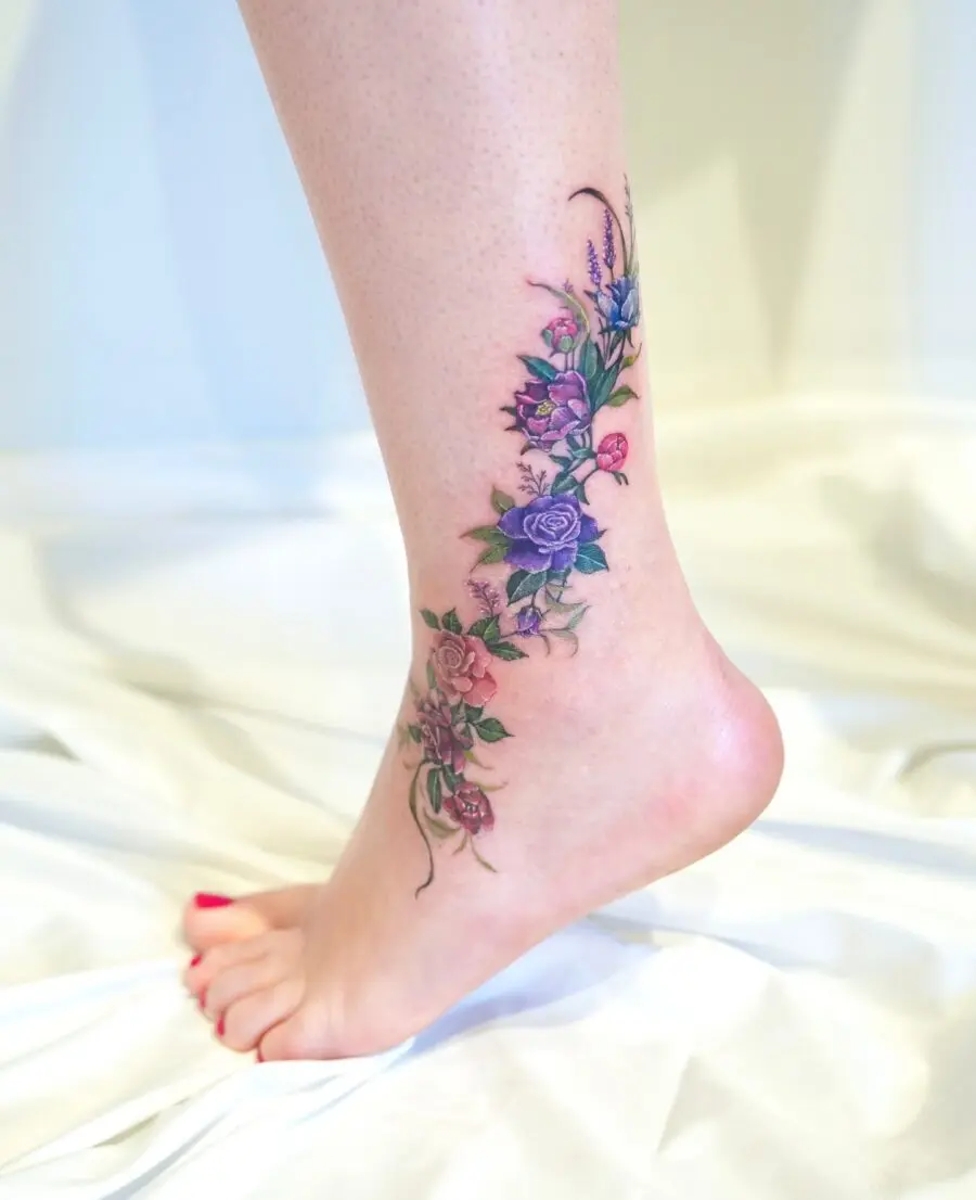 Stunning Floral Tattoo Perfect for Cover-Ups