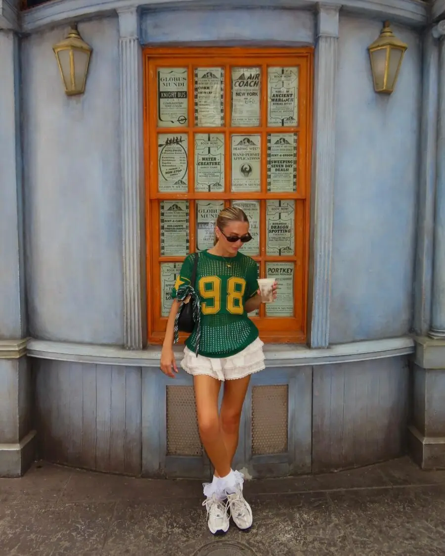 Casual Chic Vibes Perfect for Universal Studios