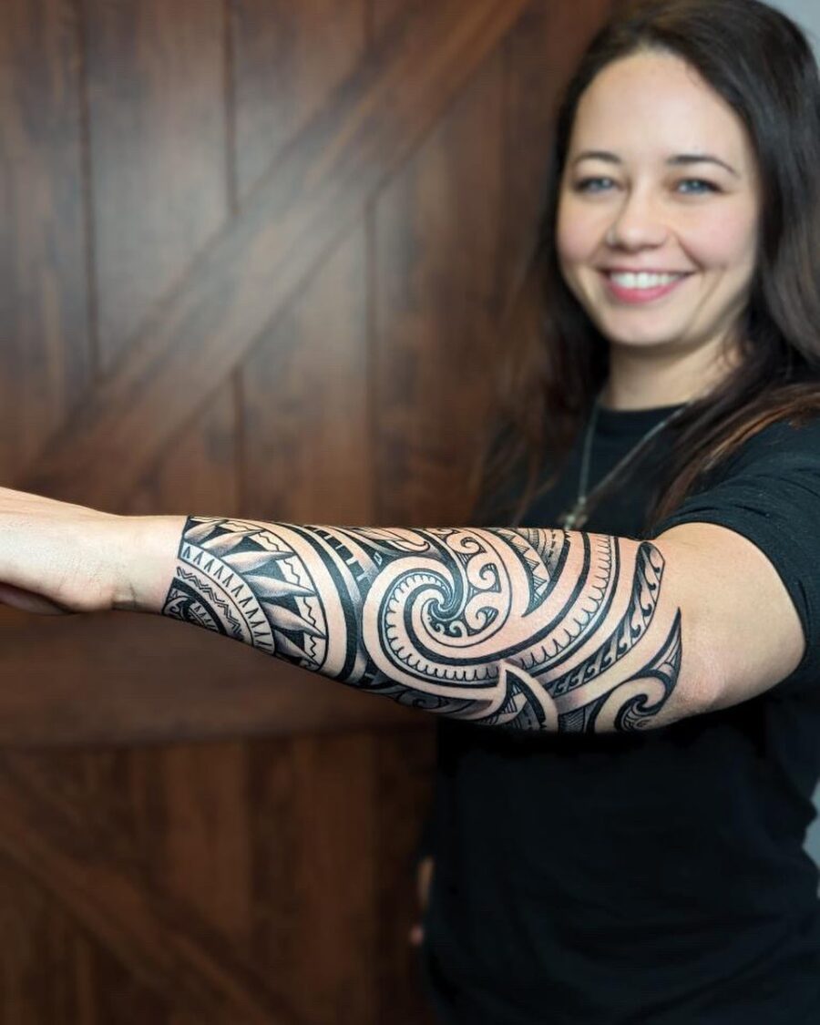 Intricate geometric patterns for stylish expression