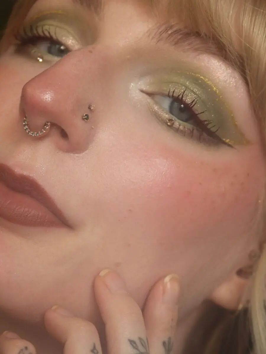 Stunning green and gold halo eye look