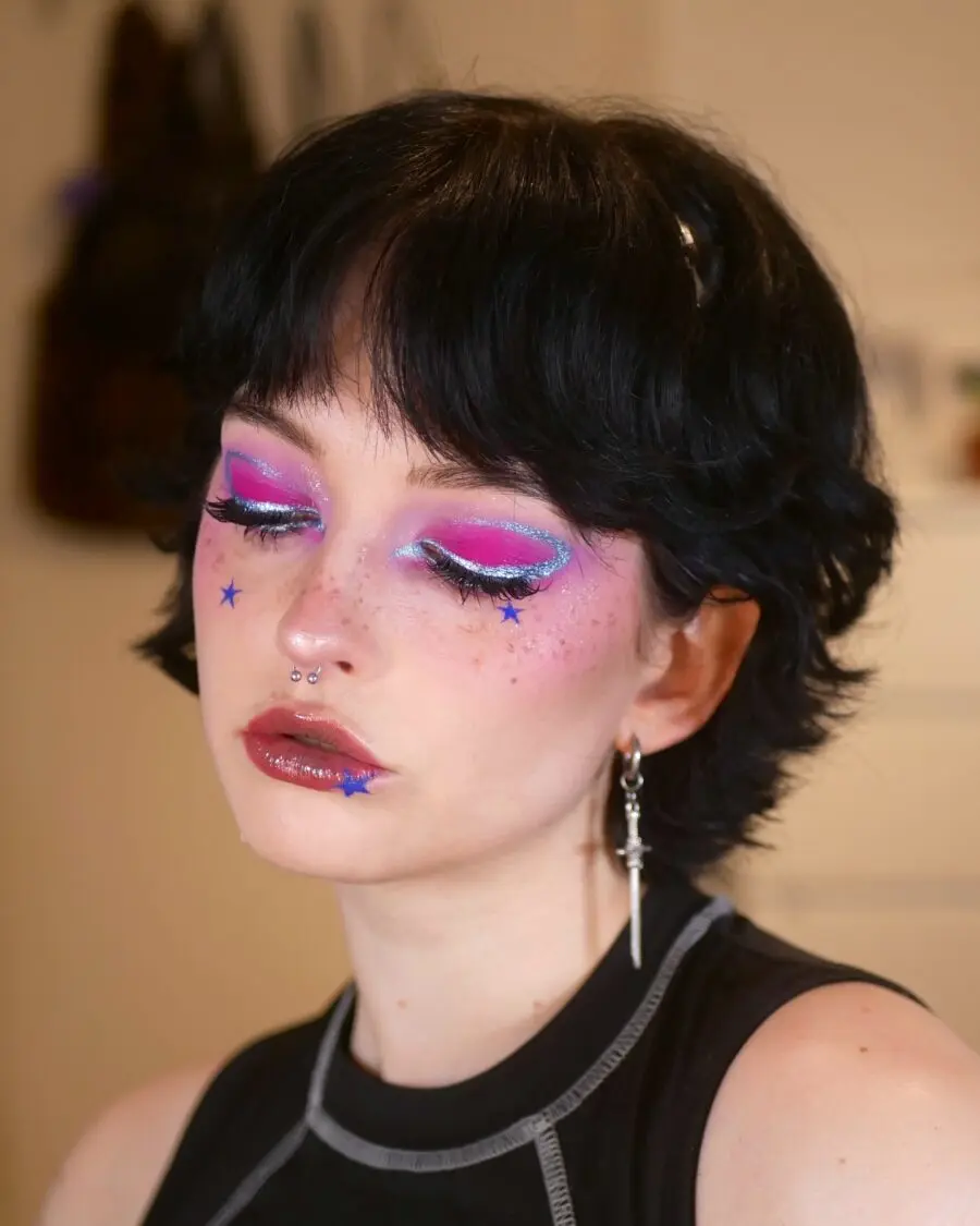 Vibrant halo eye with sparkling accents