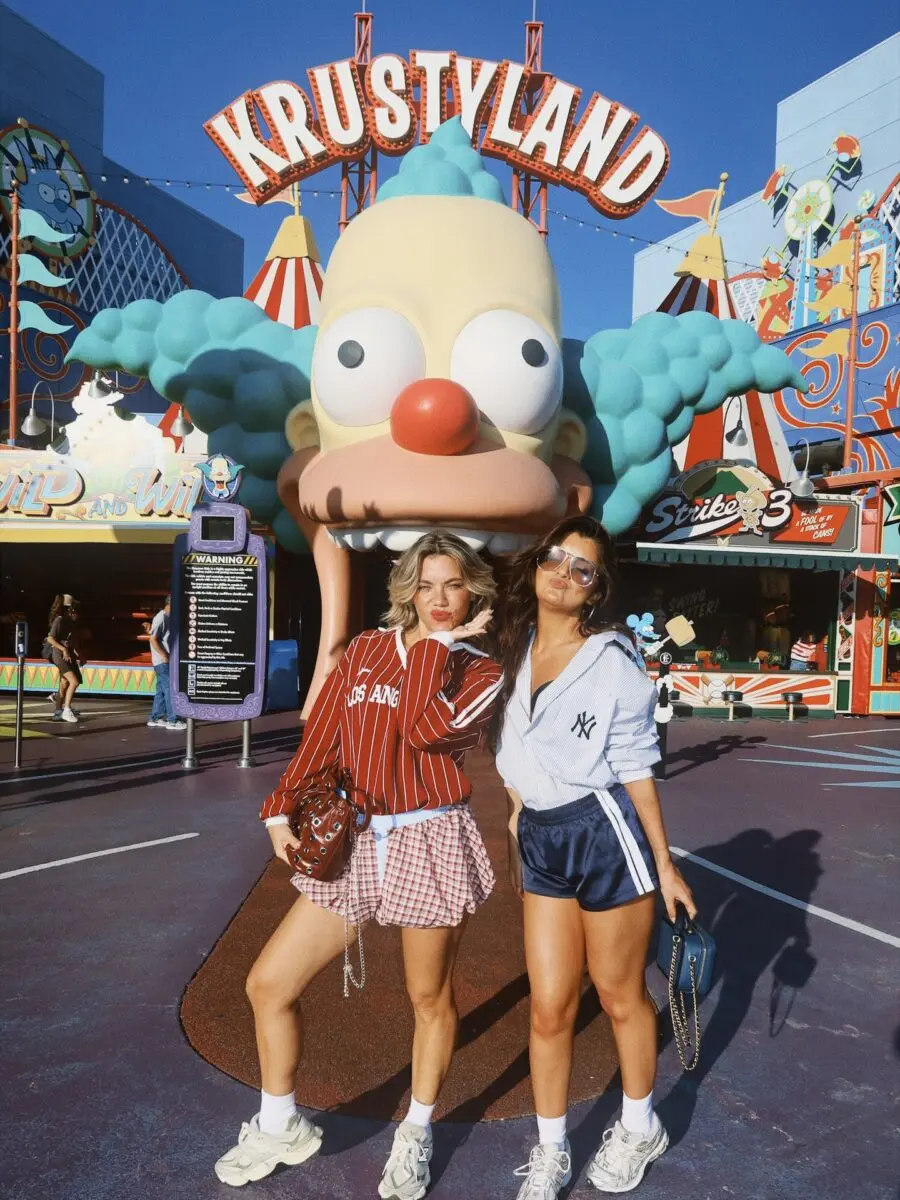 Chic outfits inspired by Krustyland vibes