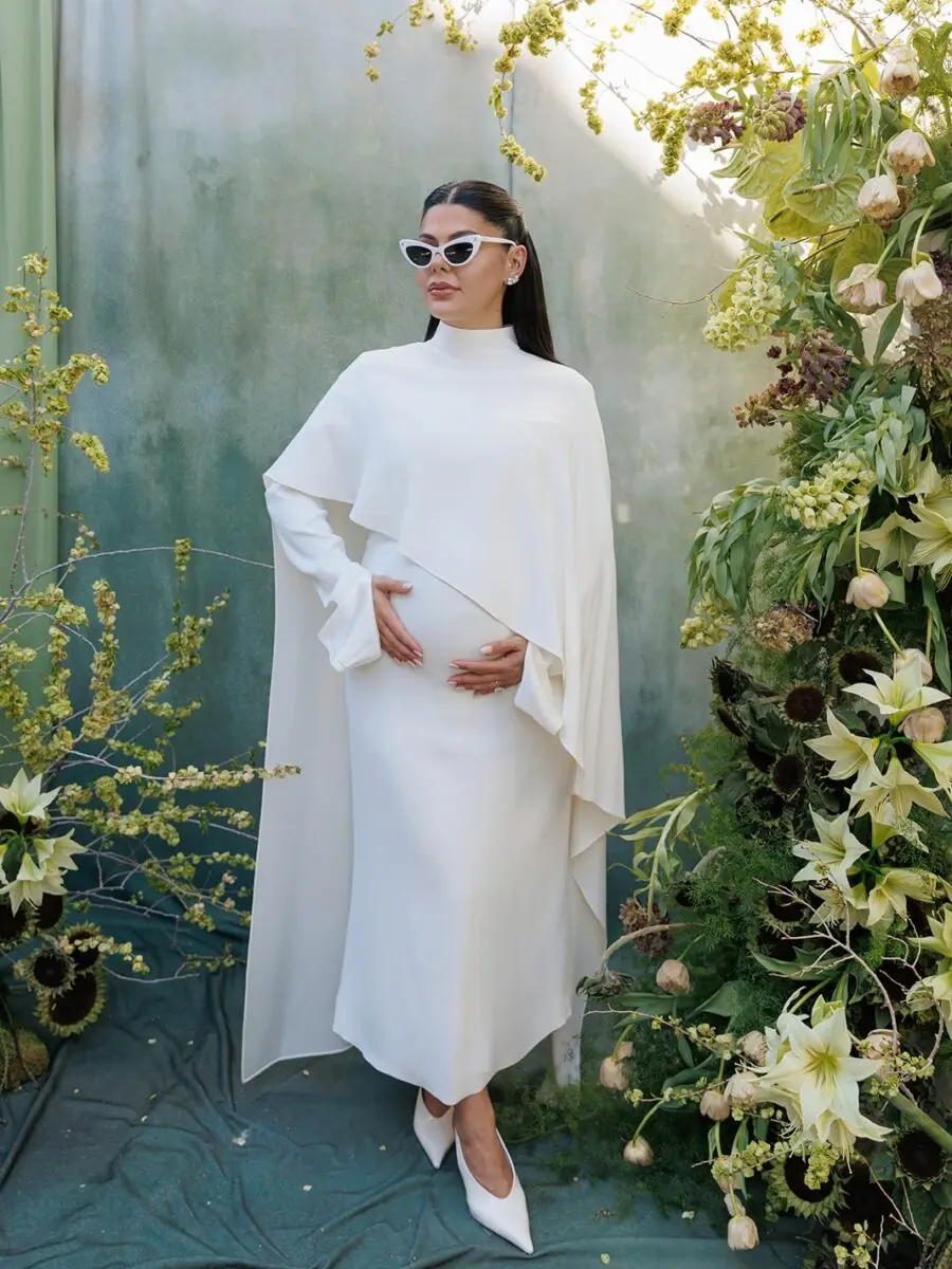 Elegant Maternity Look for Baby Showers