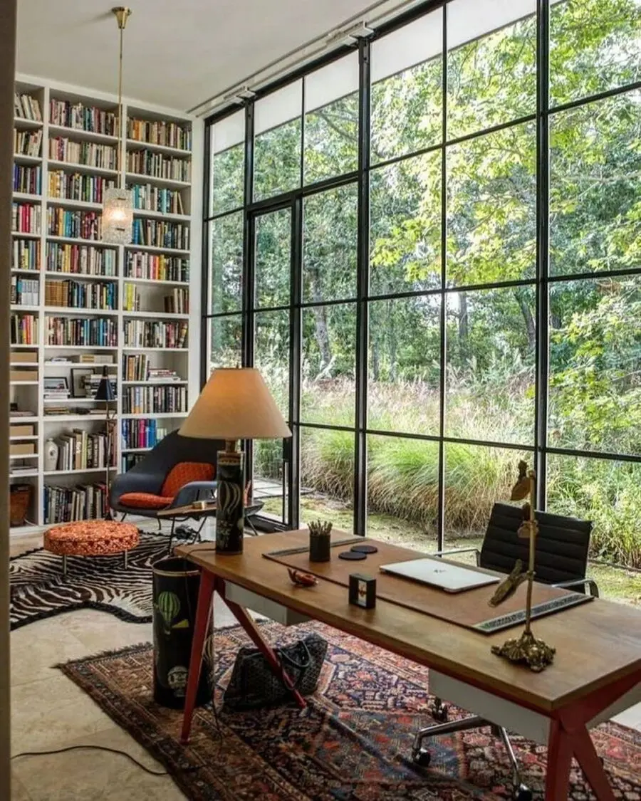 Stylish Mid-Century Meets Nature in Home Office