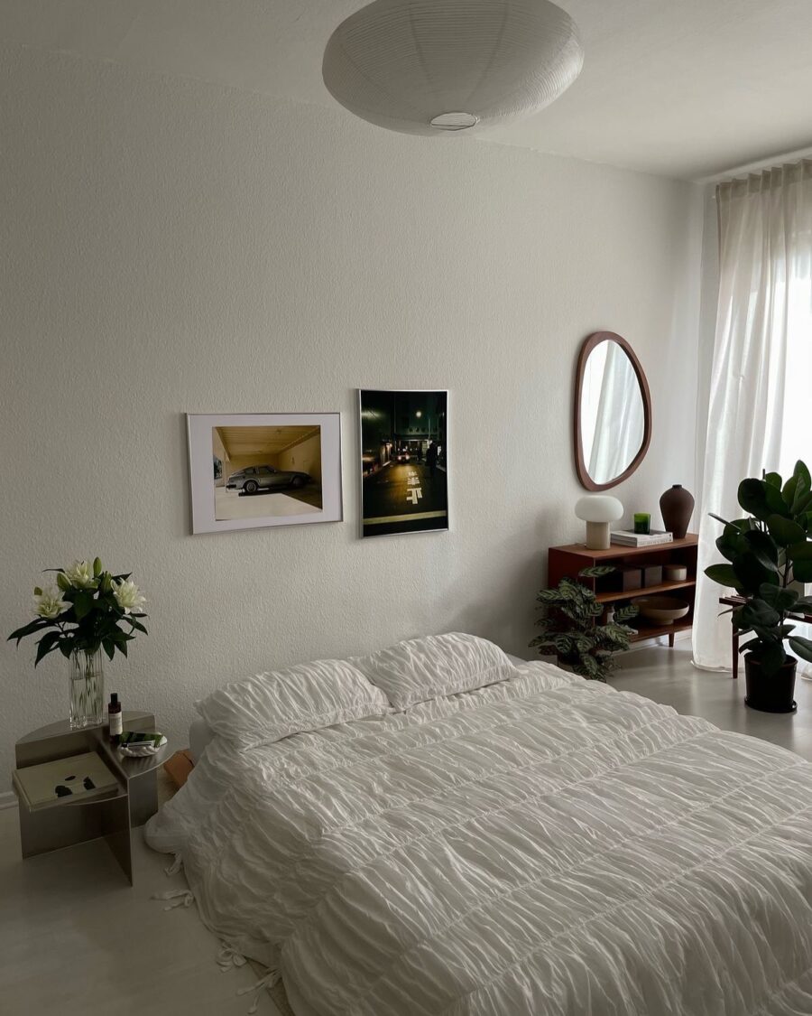 Calm and Minimalistic Bedroom Vibes