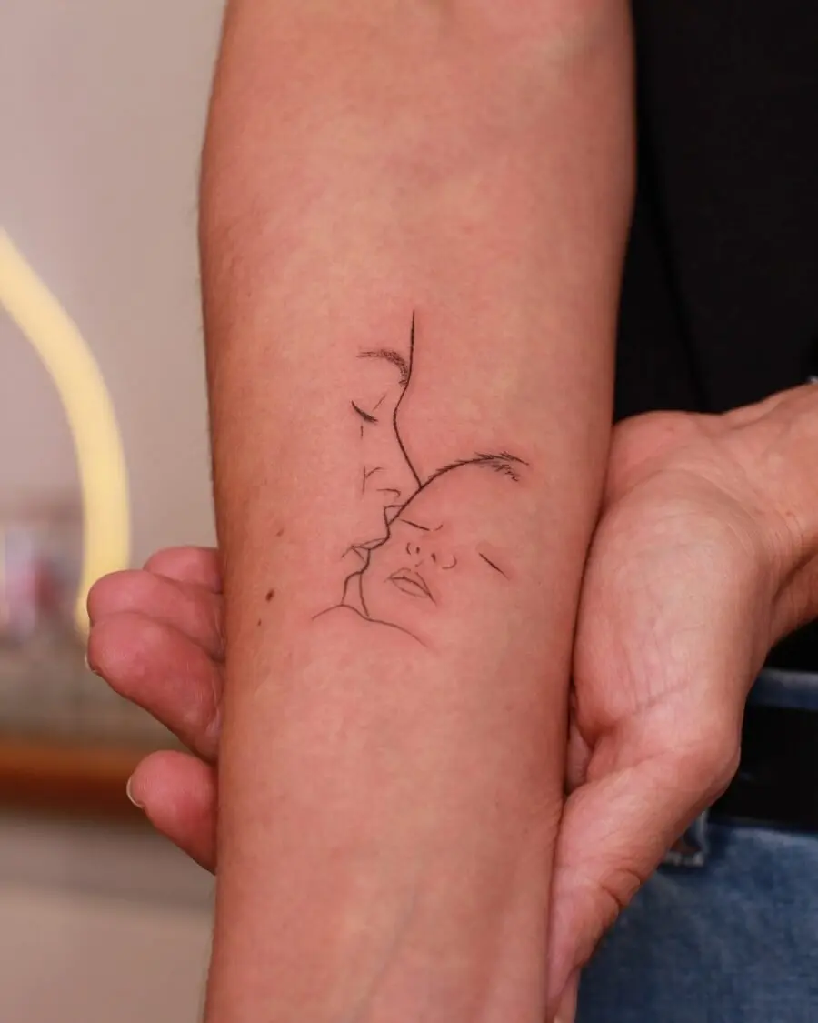 Minimalist line art captures a loving bond