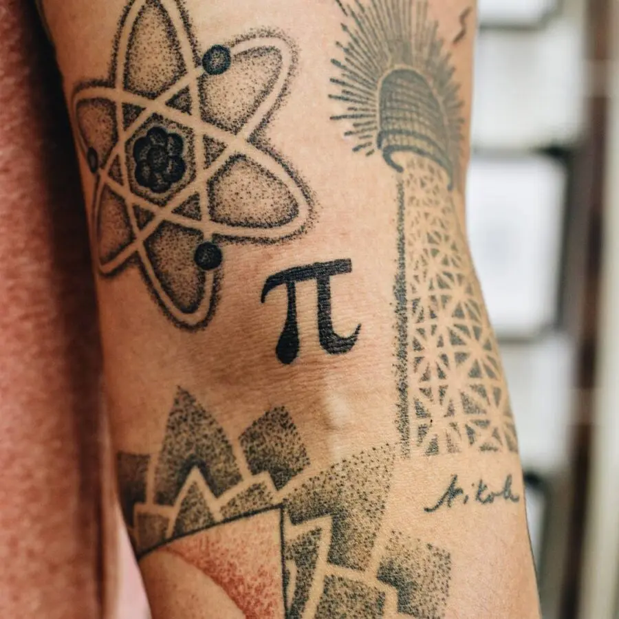 Mathematical elegance meets artistic expression