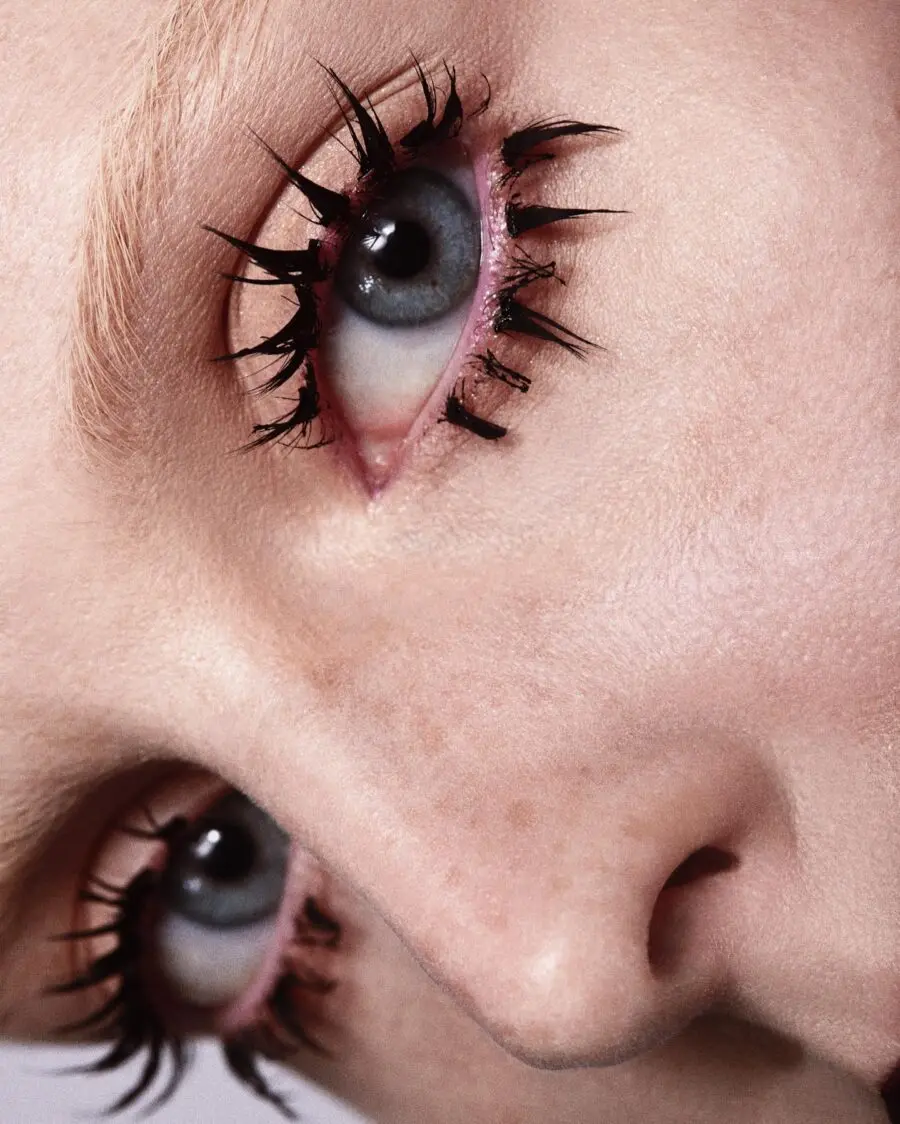 Innovative techniques for enhancing small eyes