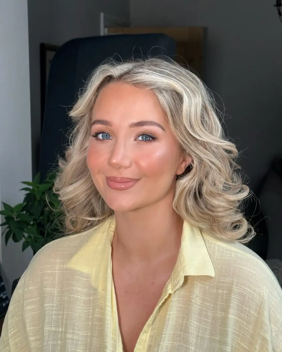 Effortlessly radiant wedding guest makeup look