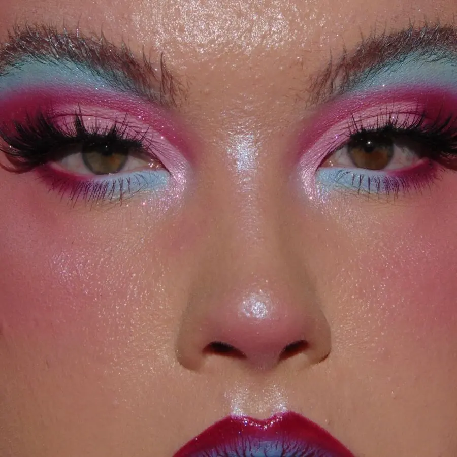 Colorful Halo Eye Makeup with Bold Lip