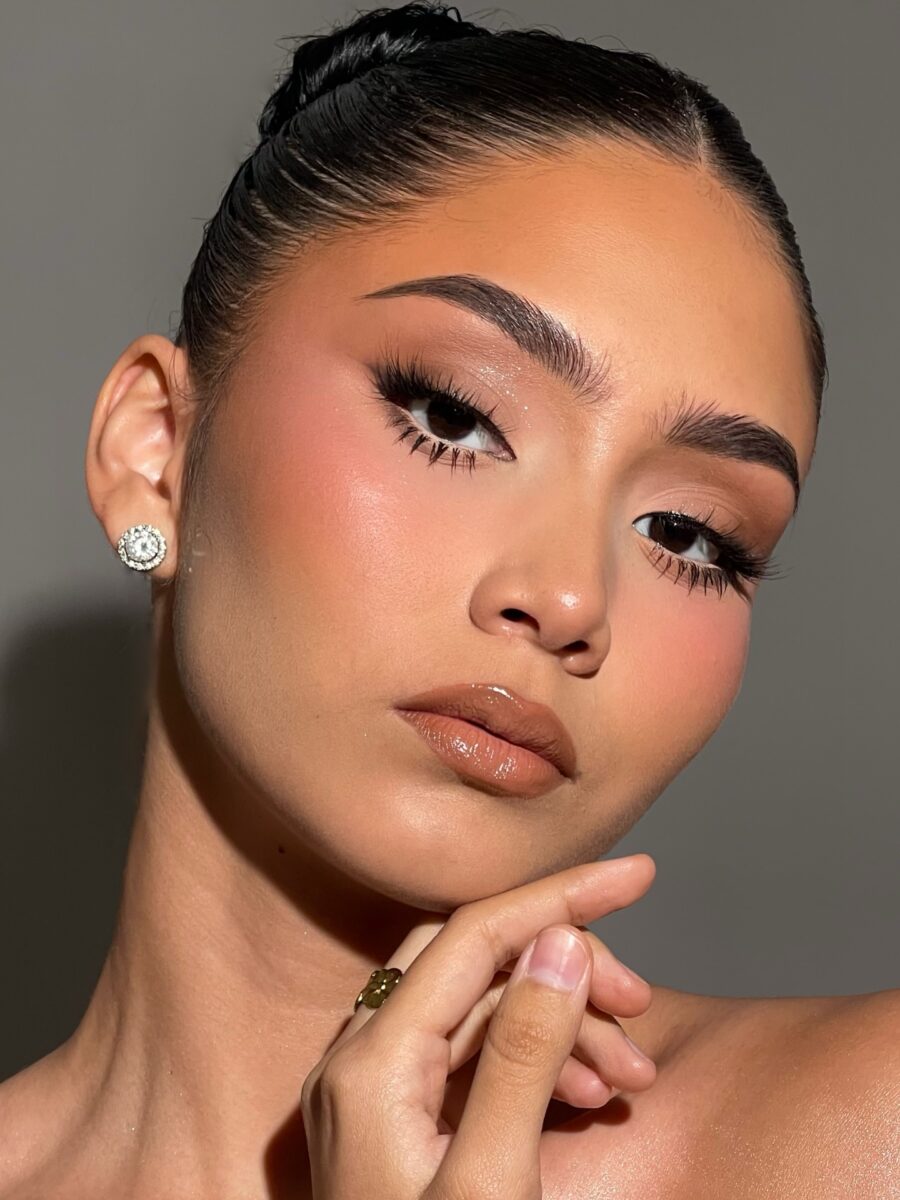 Elegant makeup look for wedding guests