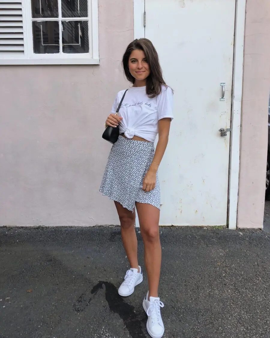 Chic summer outfit with white sneakers and skirt