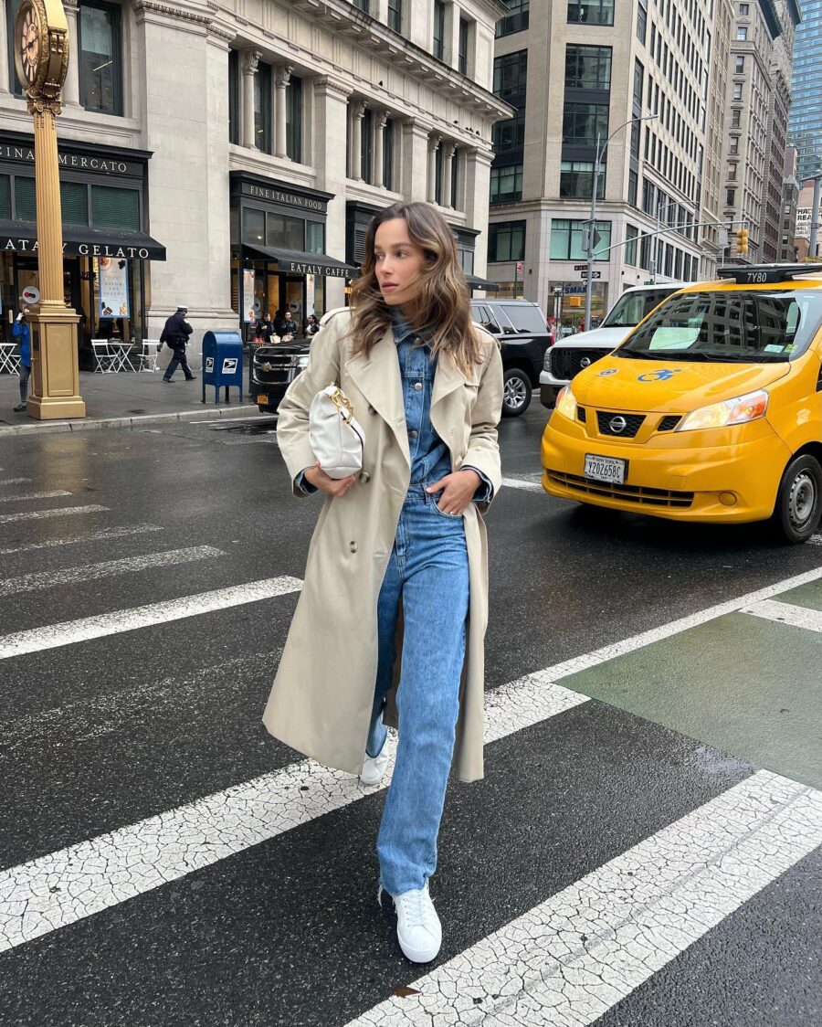 Chic and Casual Trench Coat Ensemble