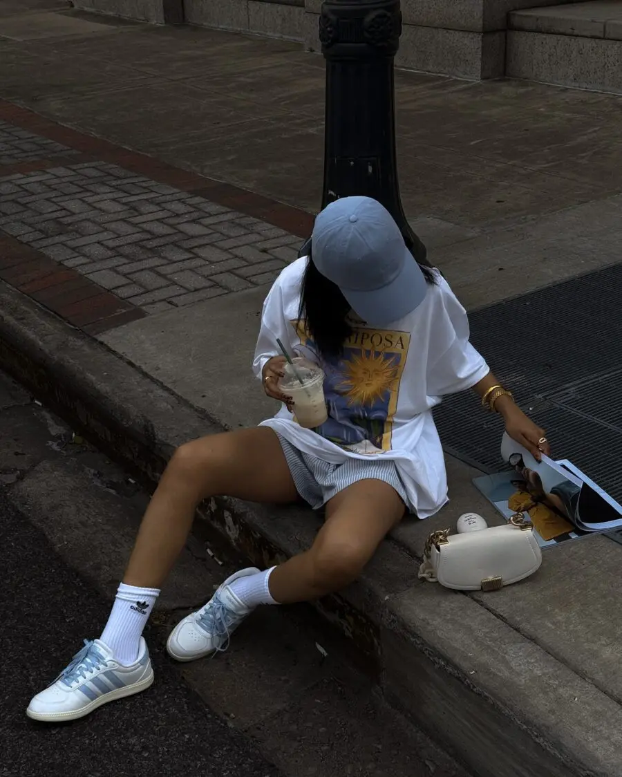 Chic casual look with white sneakers and shorts