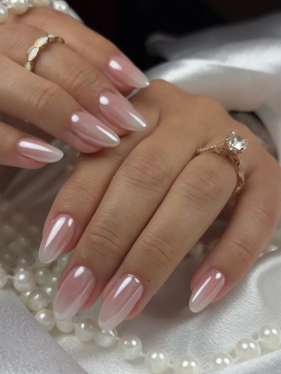 Chic Baby Boomer Nail Design for Elegance