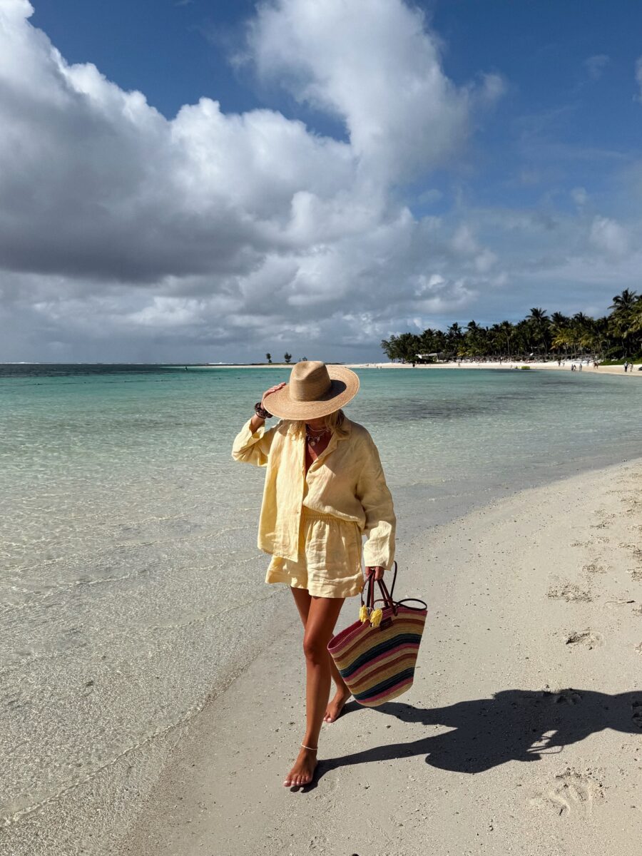 Stylish Linen Outfit for Beach Day Fun