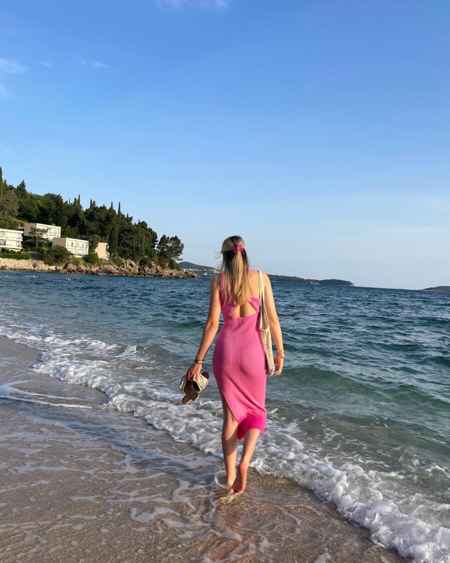 Stylish Pink Dress for Beach Days