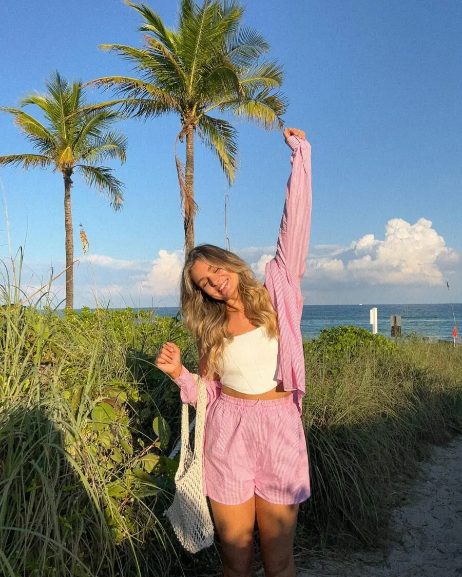 Chic Pink Stripe Beach Outfit for Summer