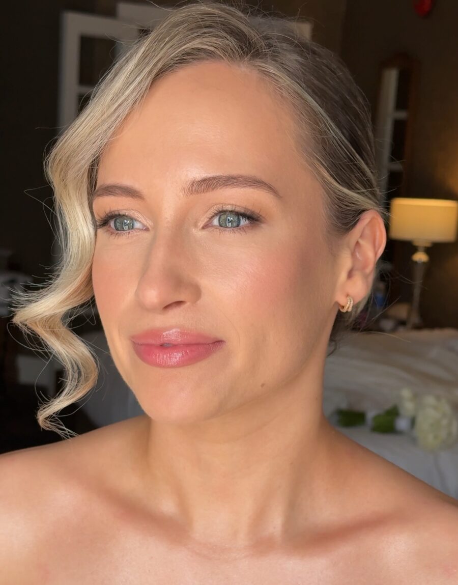 Effortlessly radiant bridal makeup look