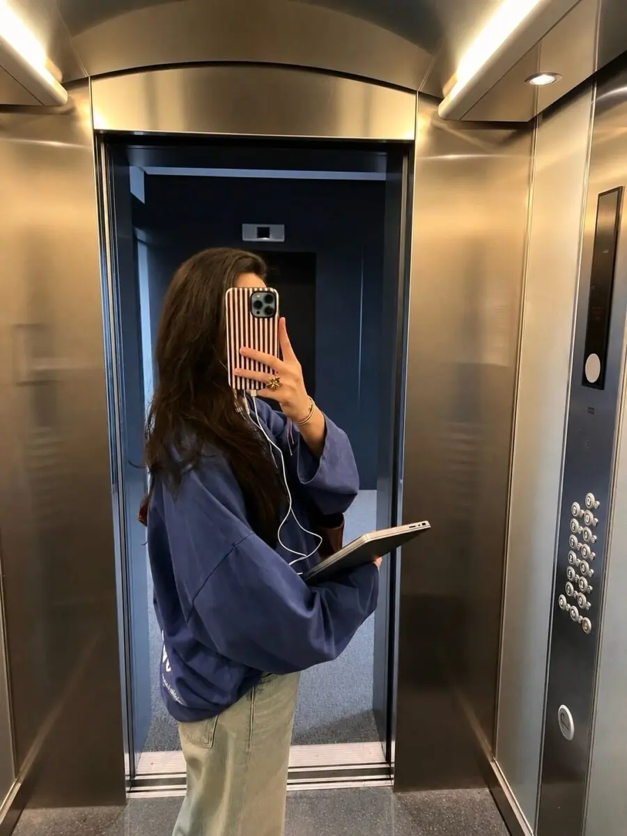Chic Casual Look for the Modern Office