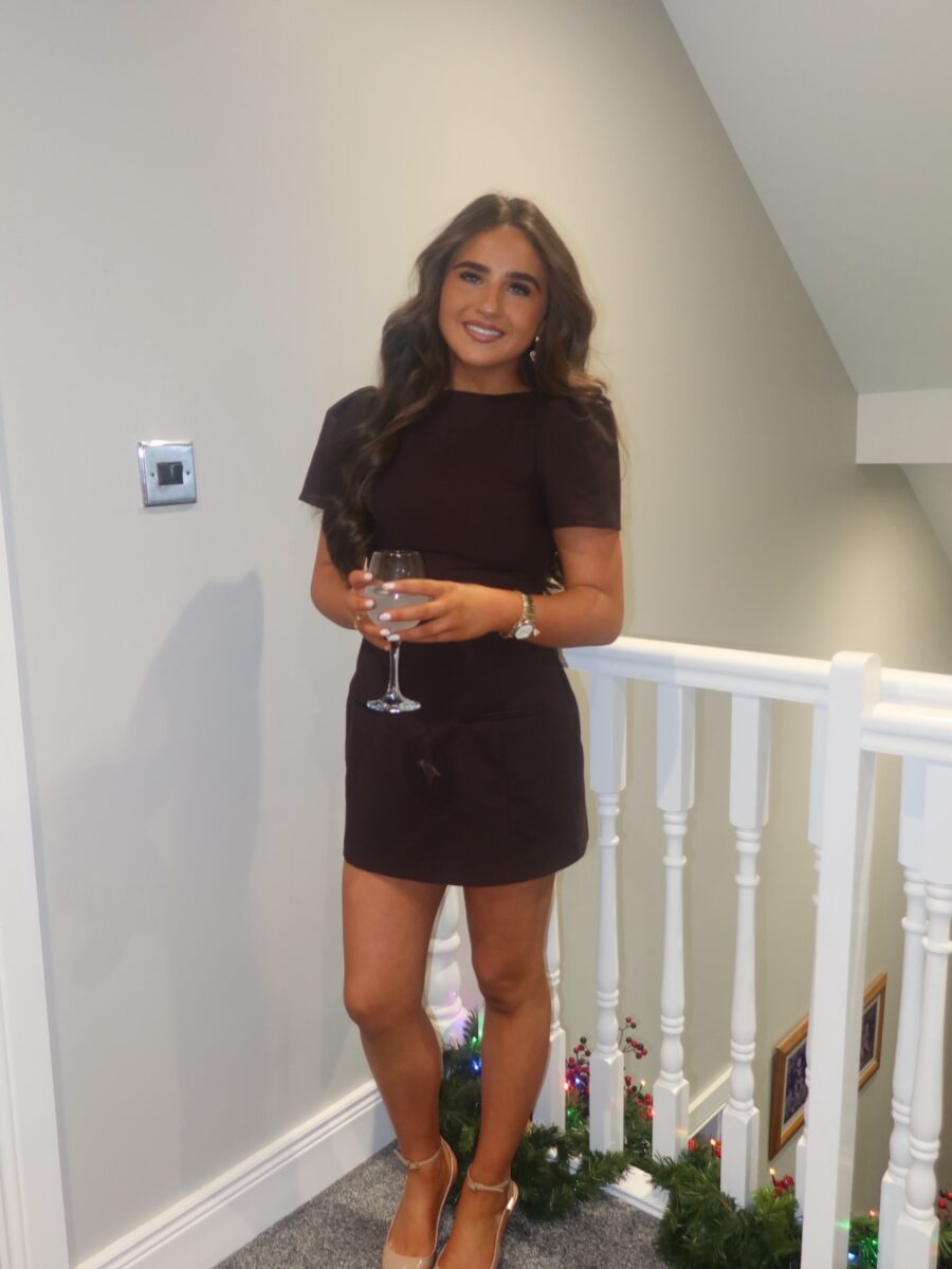 Elegant Mini Dress Perfect for New Year’s Eve