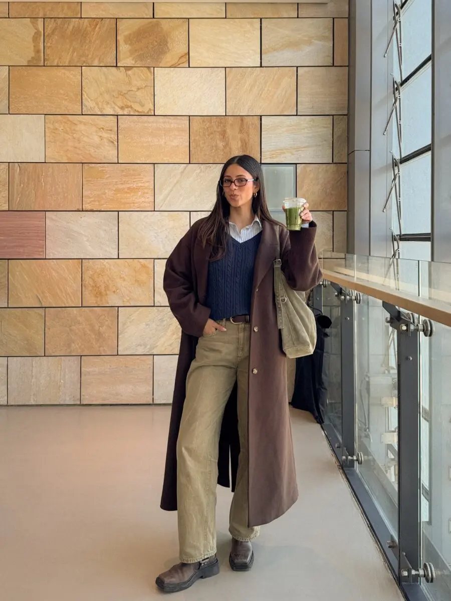 Stylish Layering for a Chic Office Vibe