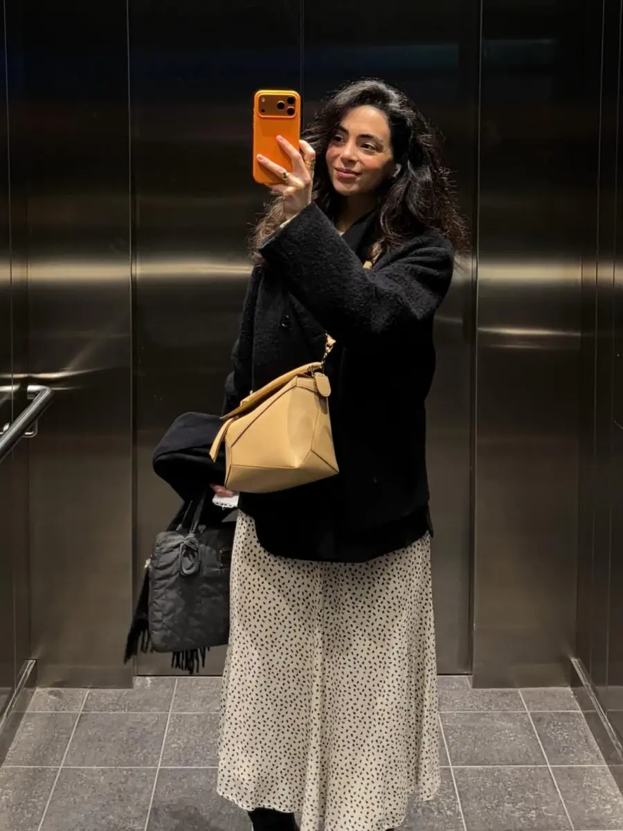 Elegant outfit perfect for office settings