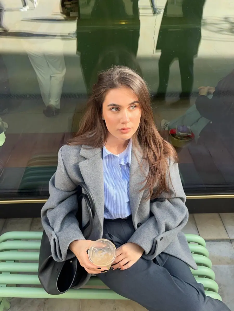 Stylish Office Outfit for Modern Professionals