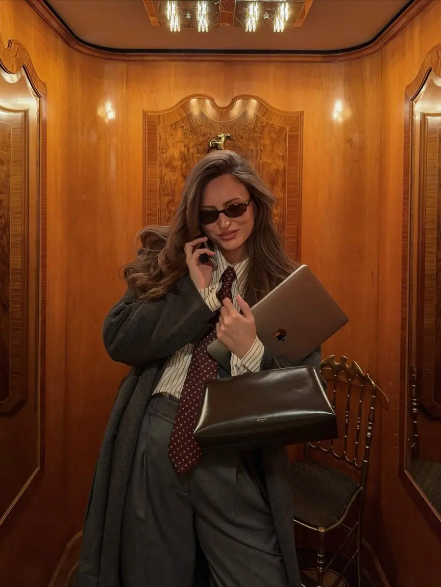 Stylish Office Look Perfect for the Elevator
