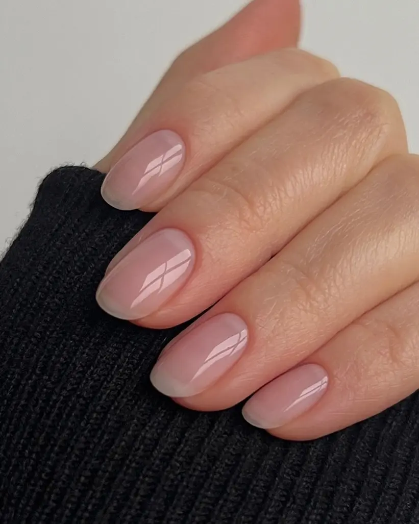 Minimalist and elegant translucent pink nails