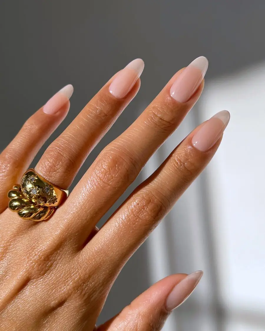 Elegant nails with a clean girl aesthetic