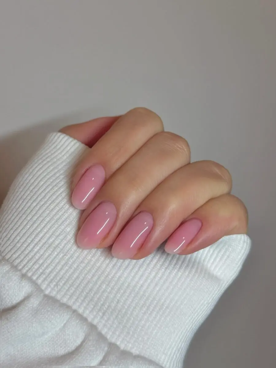 Soft Pink Glossy Nail Inspiration