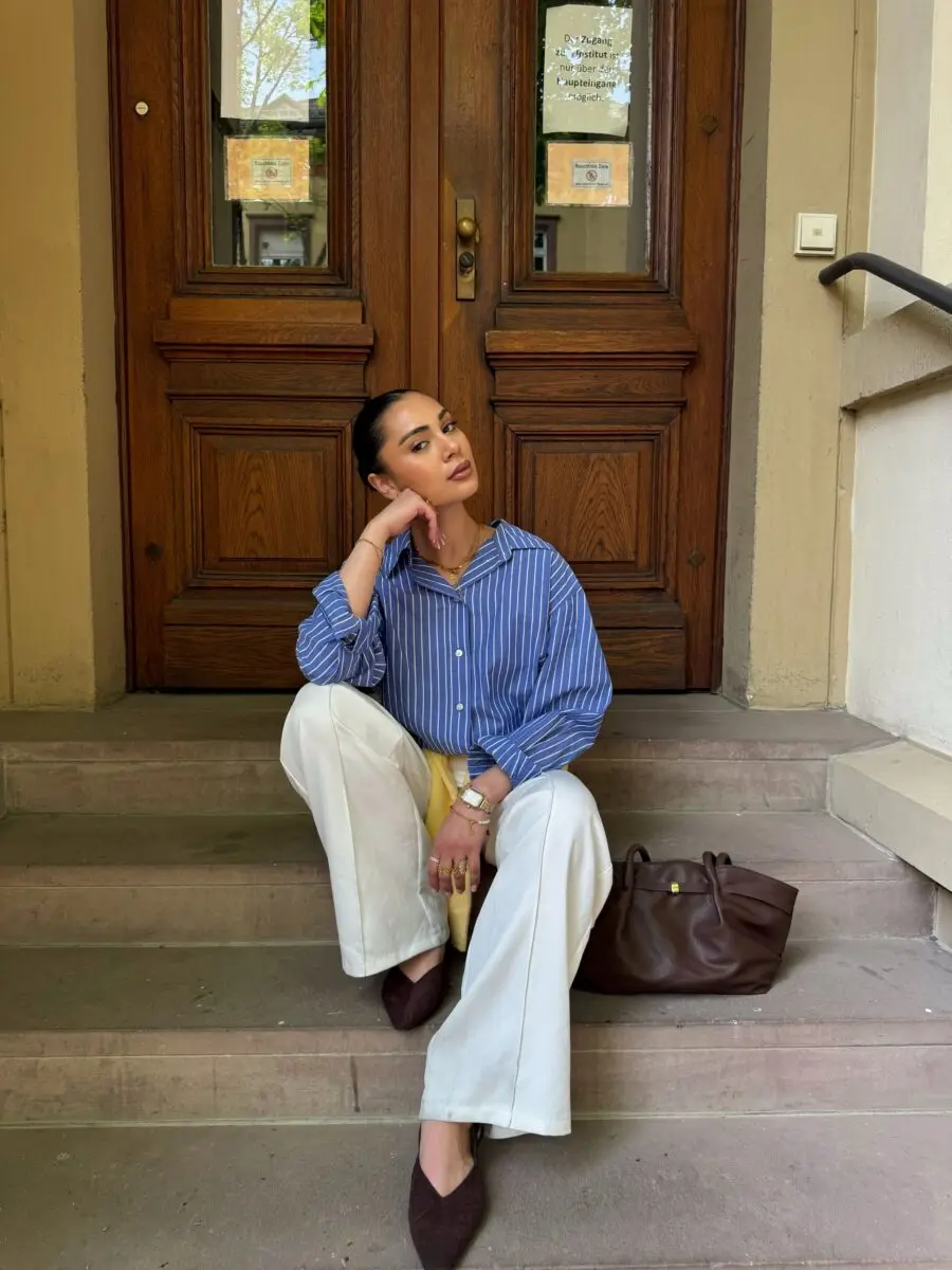 Effortless style with blue stripes and linen.