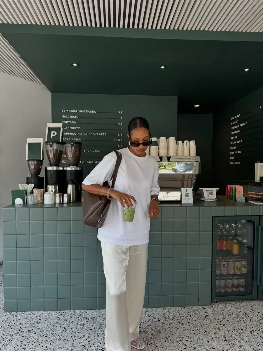 Effortlessly chic in a coffee shop setting