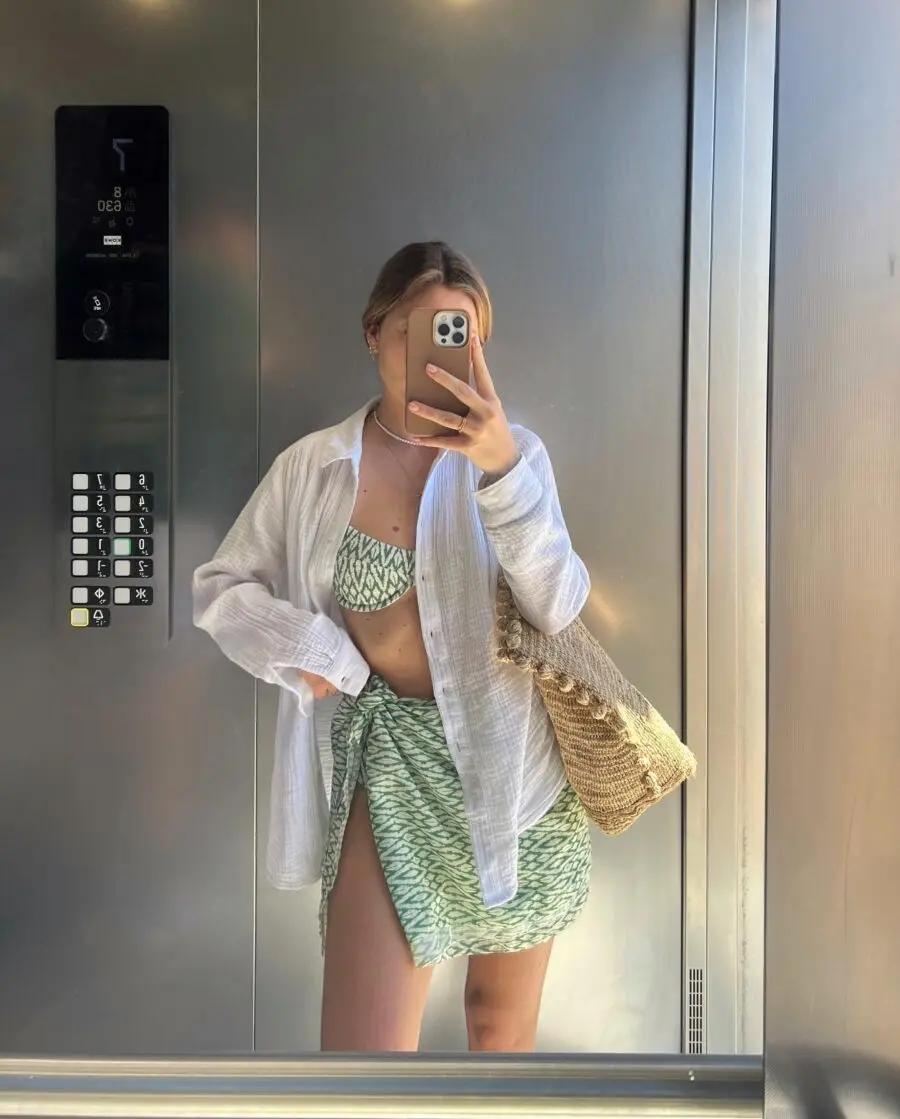 Chic and relaxed clean girl aesthetic