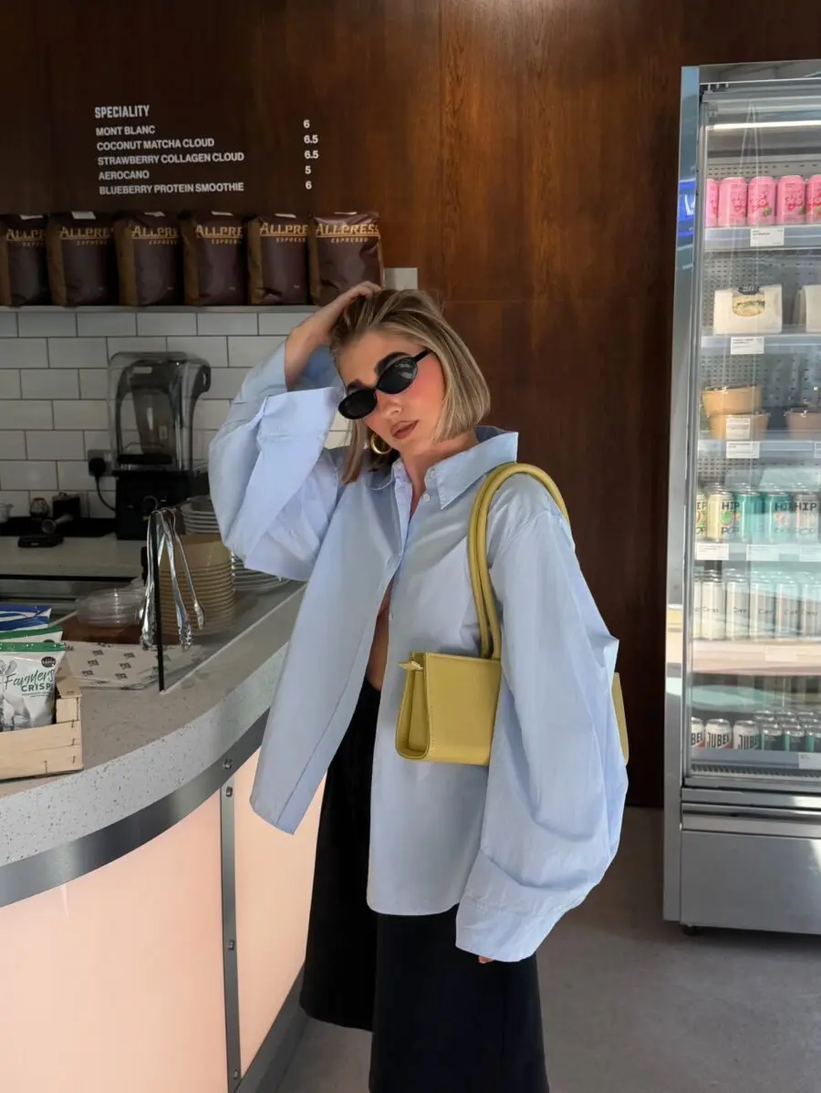 Chic and effortless clean girl look