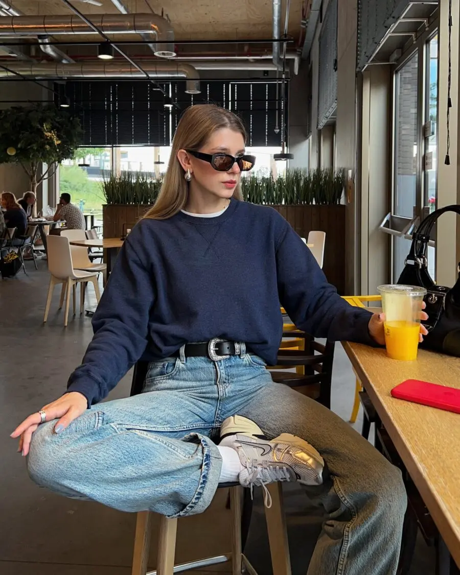 Chic and relaxed clean girl outfit inspiration