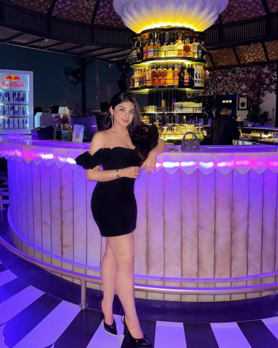 Chic club outfit for a stylish night out