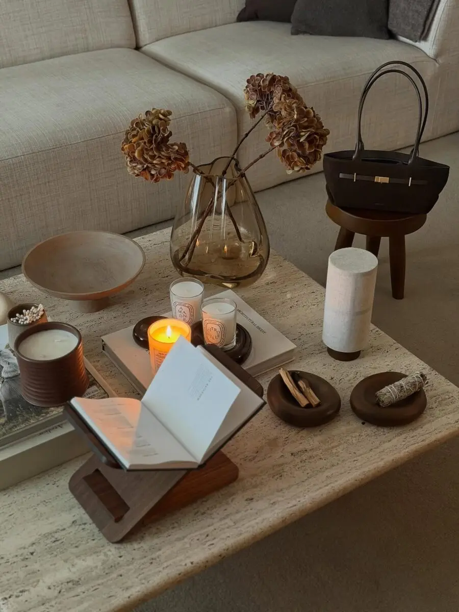 Stylish coffee table decor for modern living