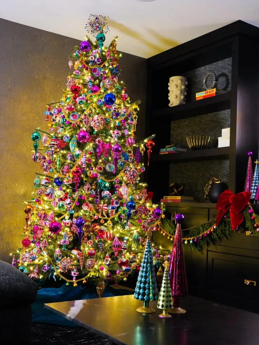 Vibrant Christmas Tree with Festive Ornaments