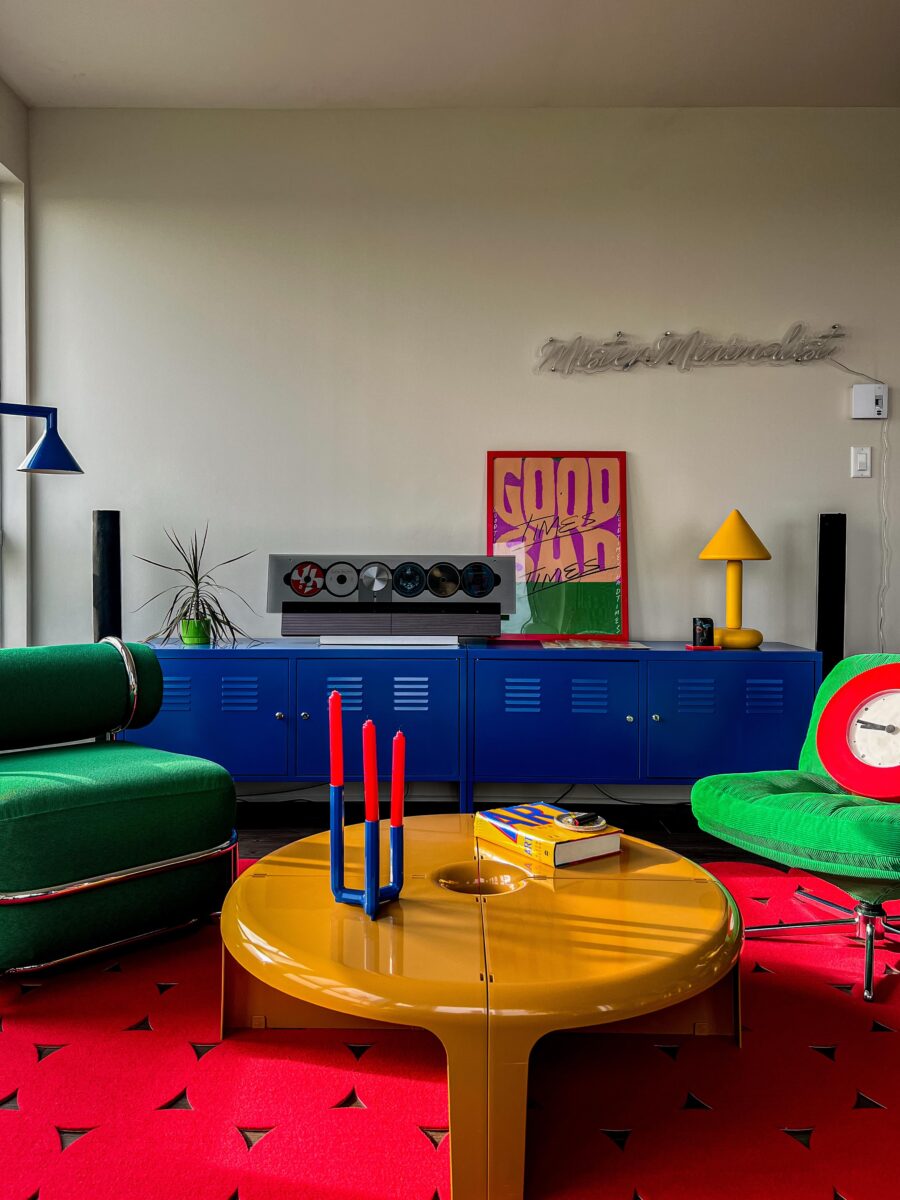 Eclectic decor bursting with bold colors