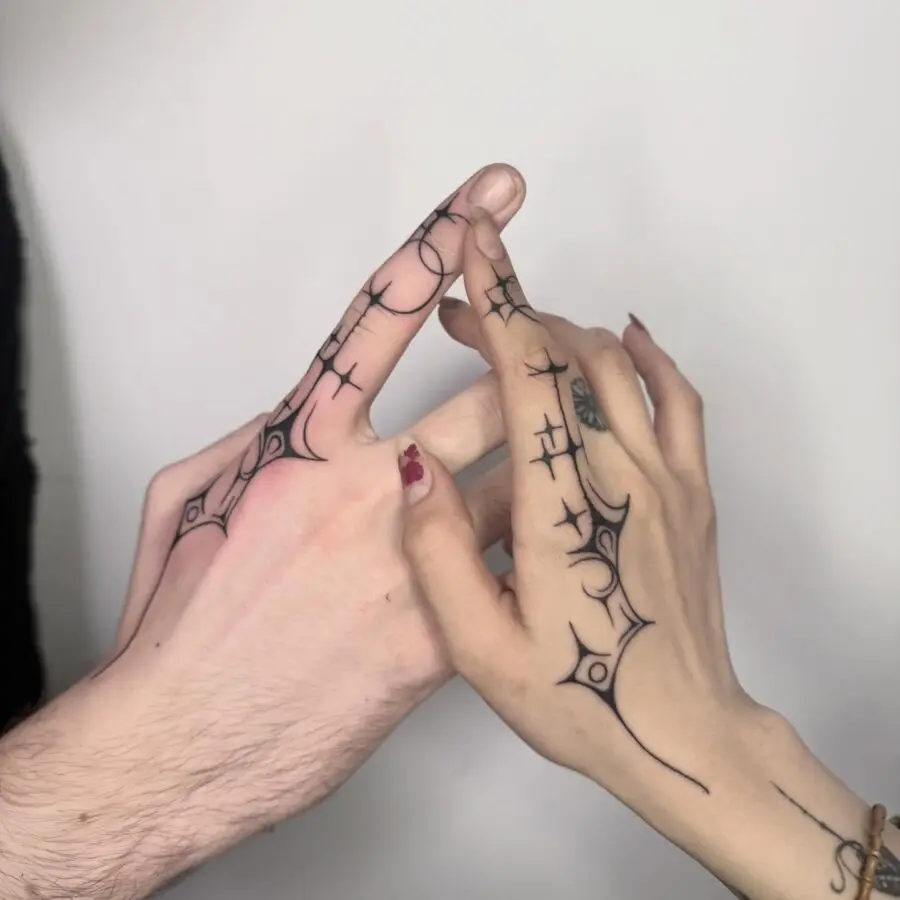 Unique interlocking designs on couple's hands