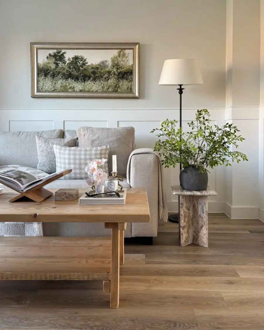 Charming decor for a cozy living room
