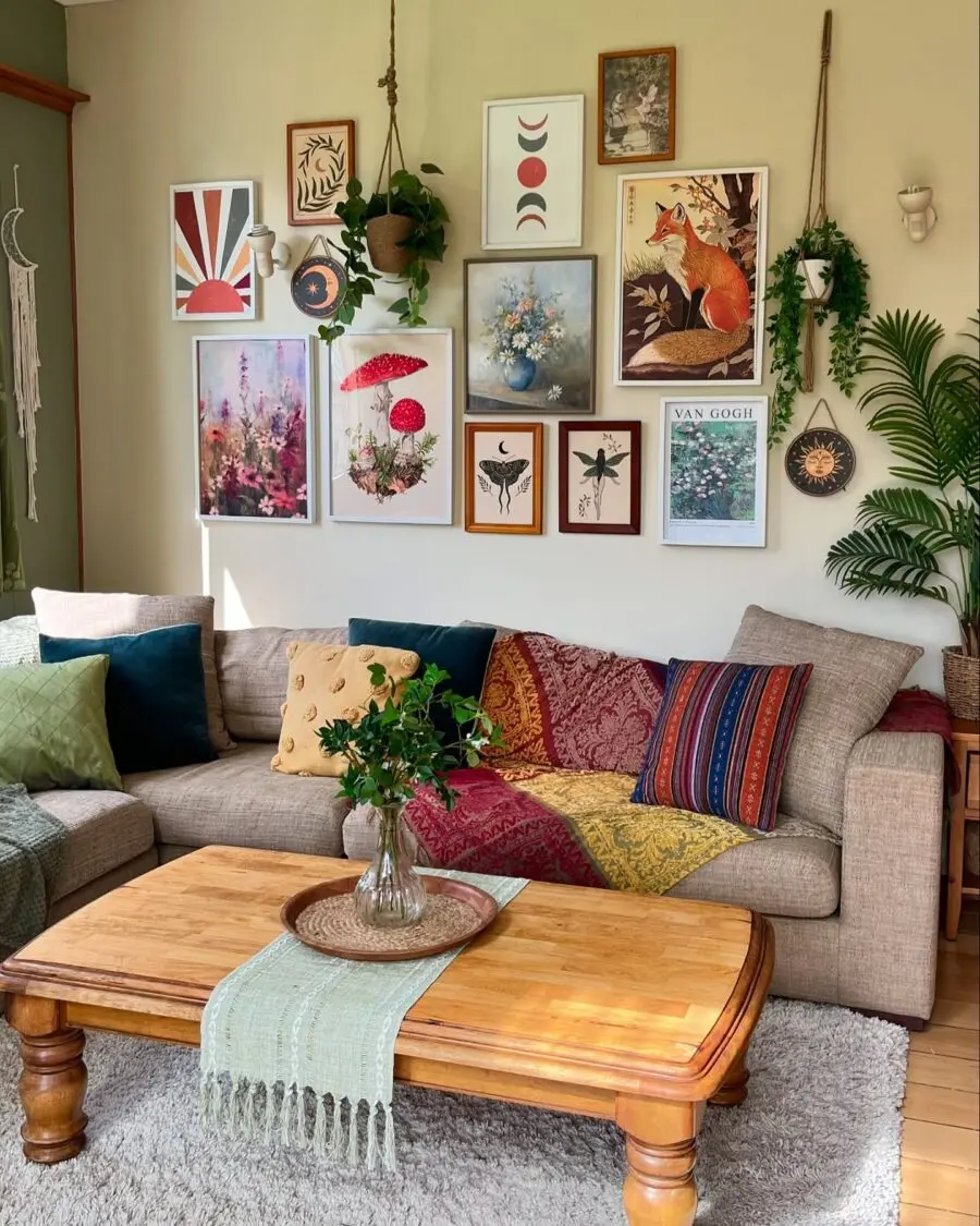 Chic and Cozy Coffee Table Aesthetic