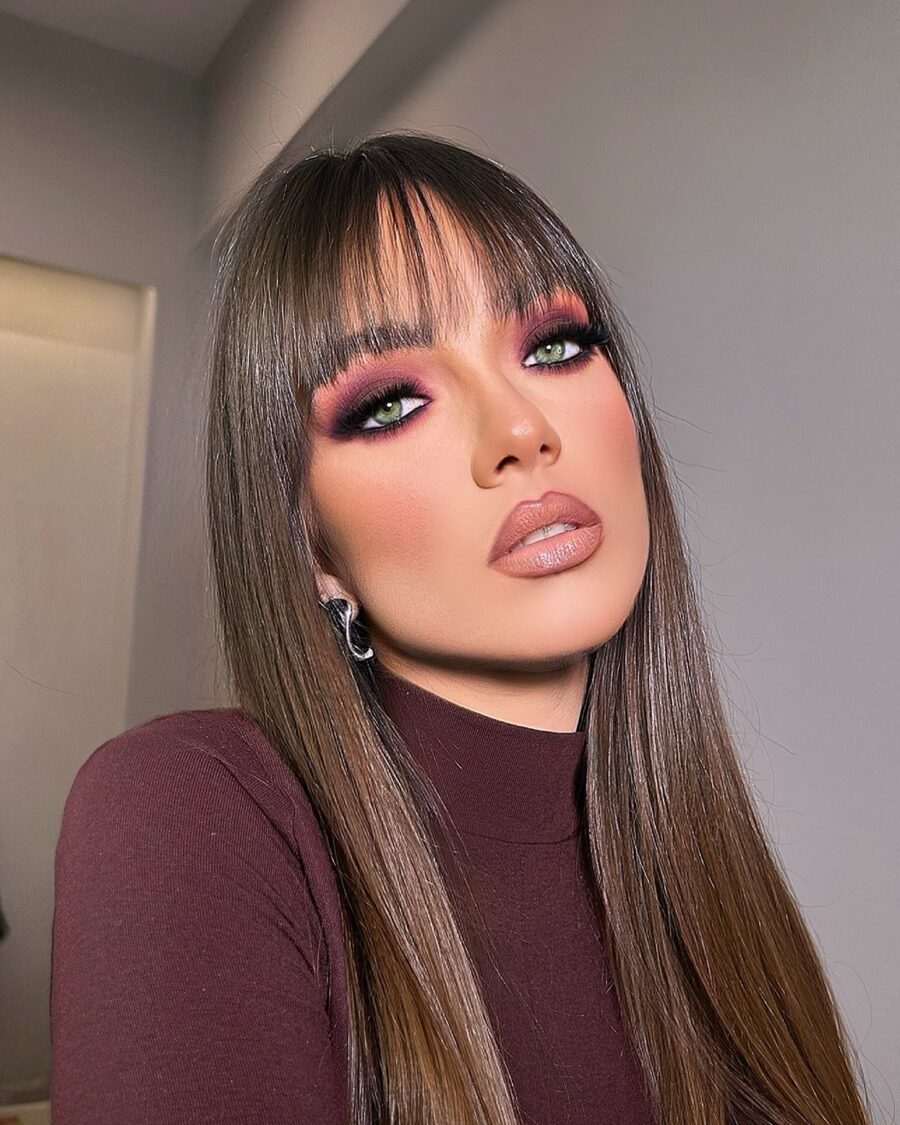 Glamorous dark feminine makeup look